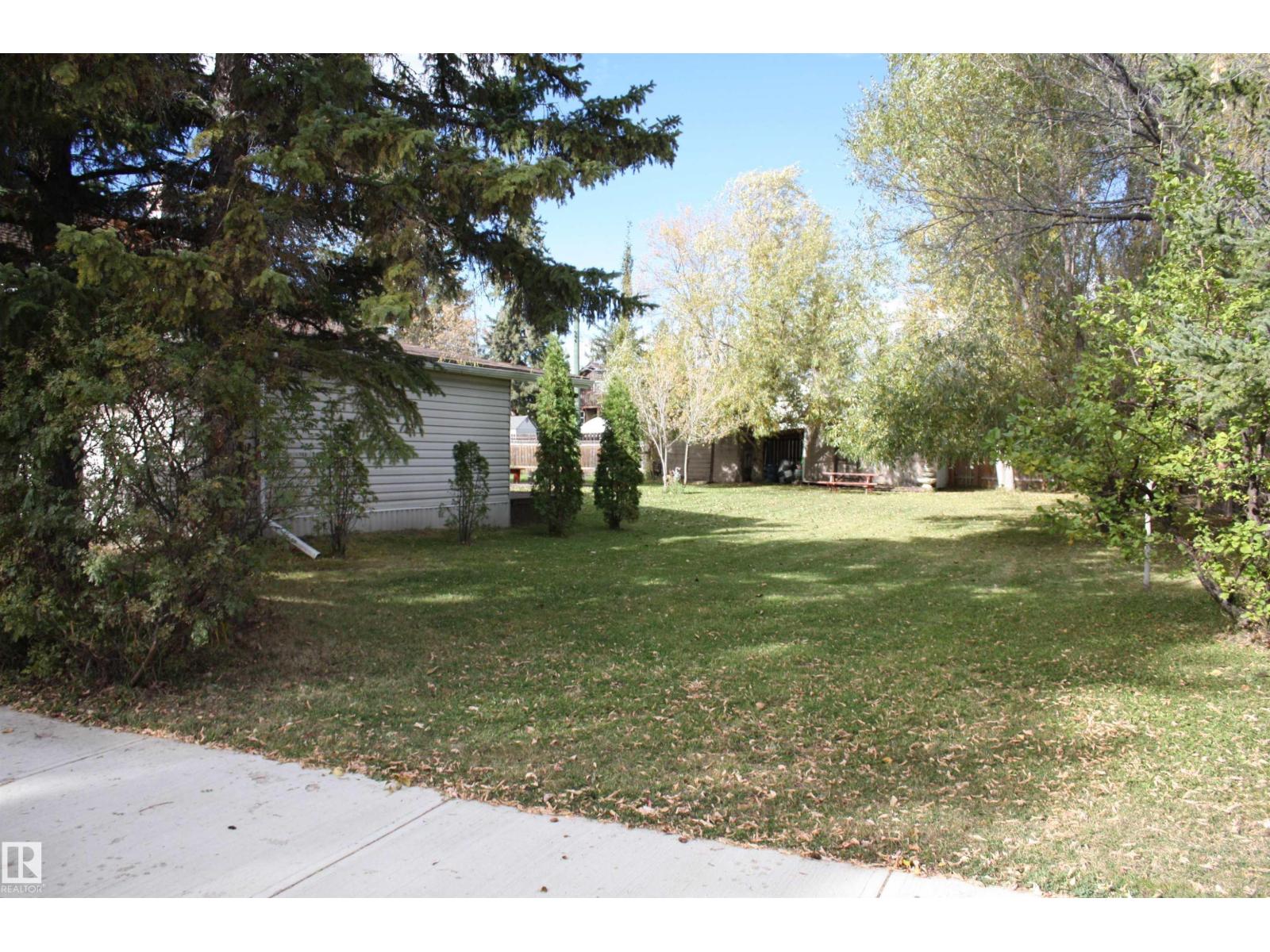 5012 49 AVE