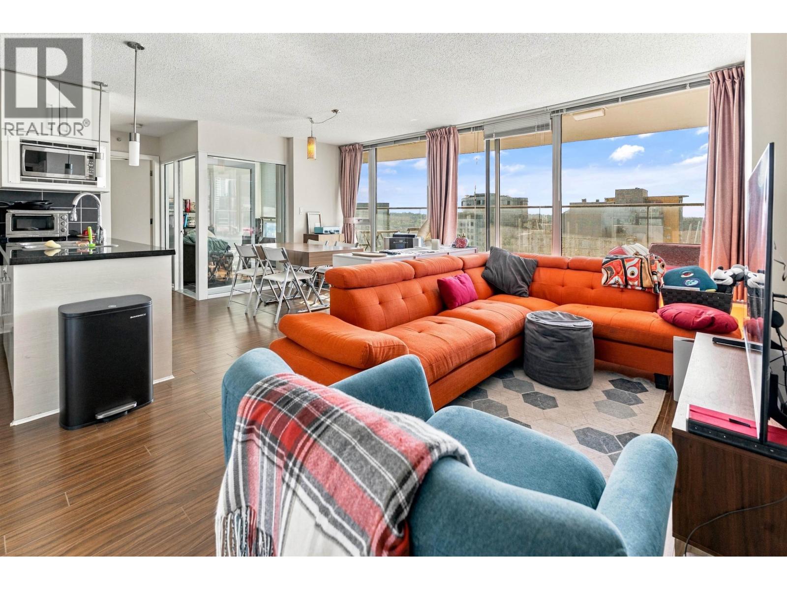 3701 188 Keefer Place, Vancouver, British Columbia  V6B 0J1 - Photo 3 - R3172312