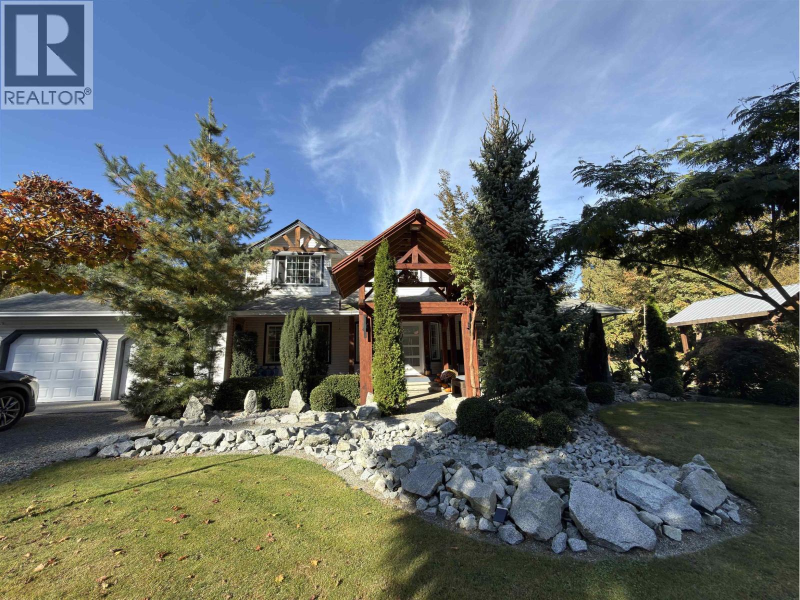 28675 98 Avenue, Maple Ridge, British Columbia  V2W 1K9 - Photo 1 - R3138351