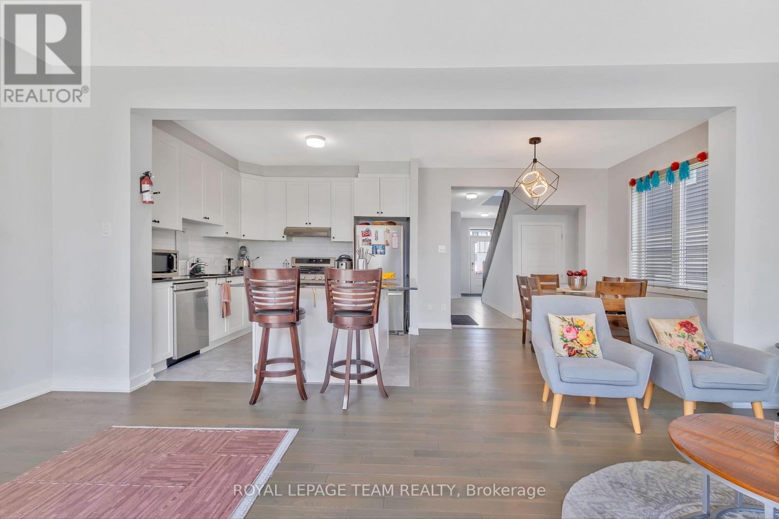 2501 Watercolours Way, Ottawa, Ontario  K2J 7B1 - Photo 10 - X13872276