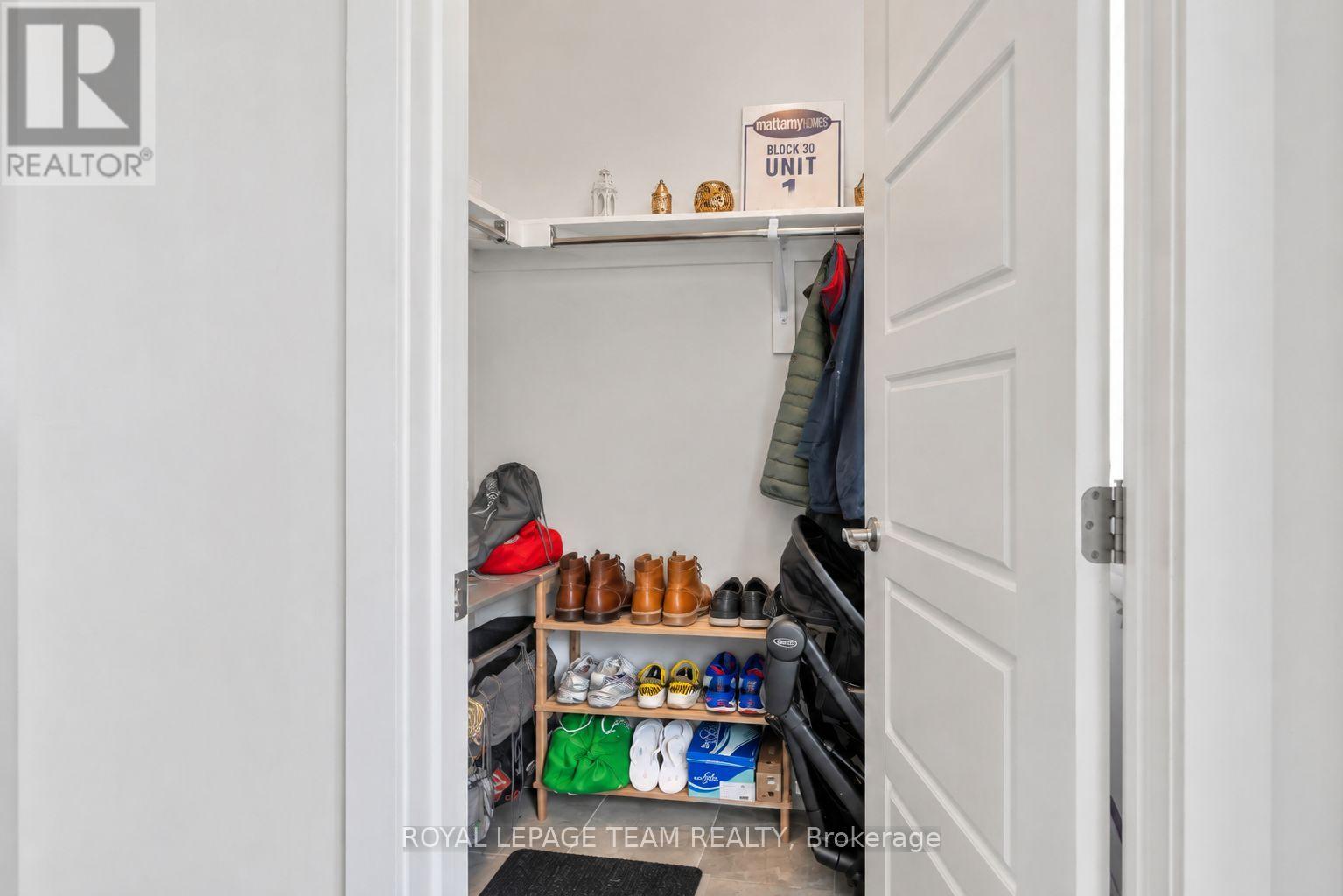 2501 Watercolours Way, Ottawa, Ontario  K2J 7B1 - Photo 3 - X13872276