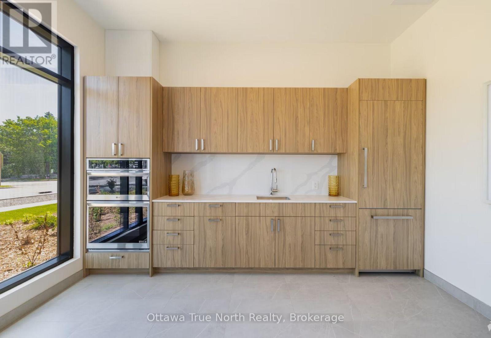 318 - 1370 Stttsville Main Street, Ottawa, Ontario  K2S 1V4 - Photo 4 - X13872528