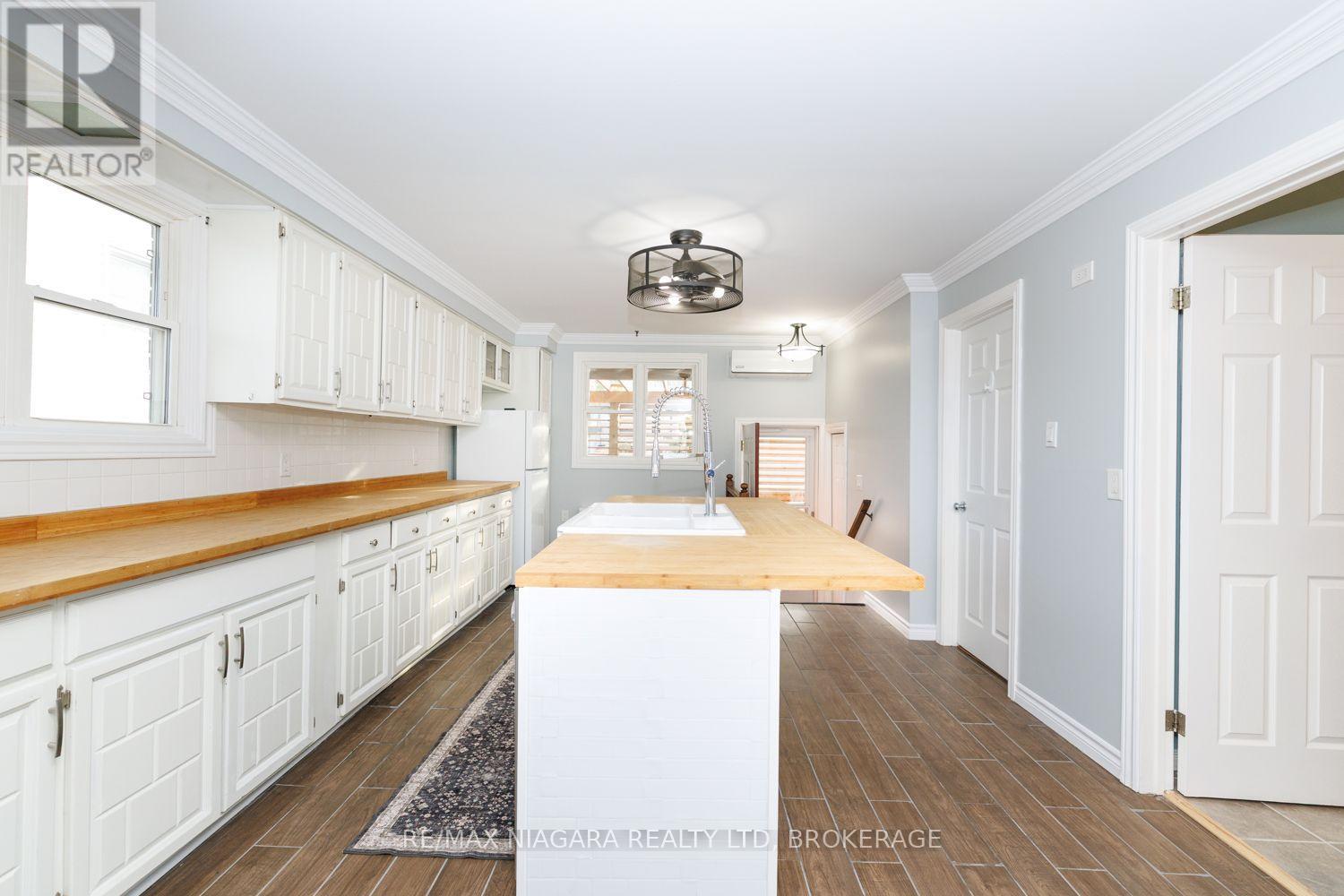 210 Taylor Street, Thorold (Allanburg/thorold South), Ontario  L2V 1C3 - Photo 11 - X13872338