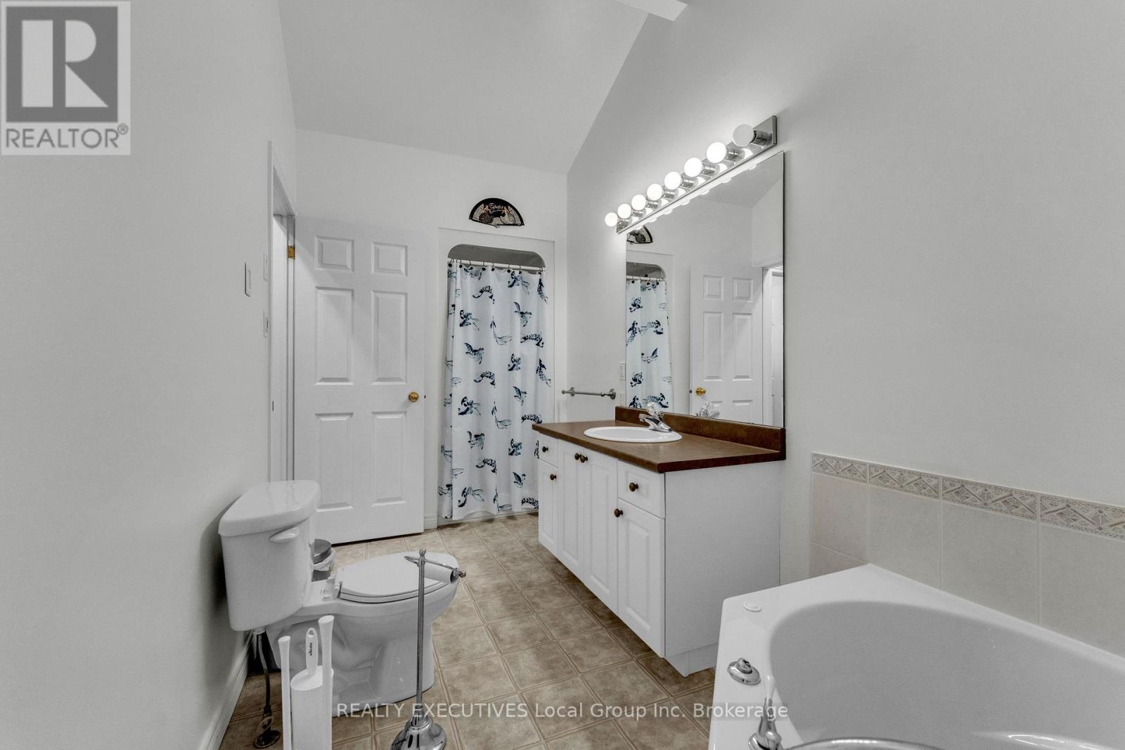 87 Fairway Drive, Callander, Ontario  P0H 1H0 - Photo 24 - X13872472