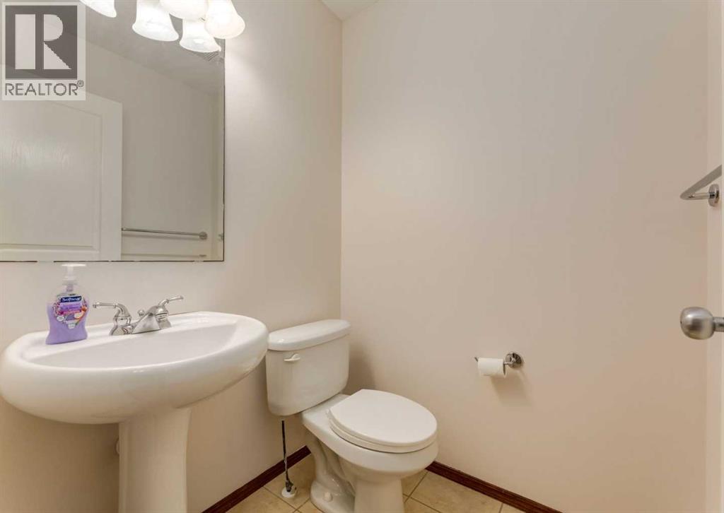 424 Hidden Creek Boulevard Nw, Calgary, Alberta  T3K 6J1 - Photo 20 - A2350920