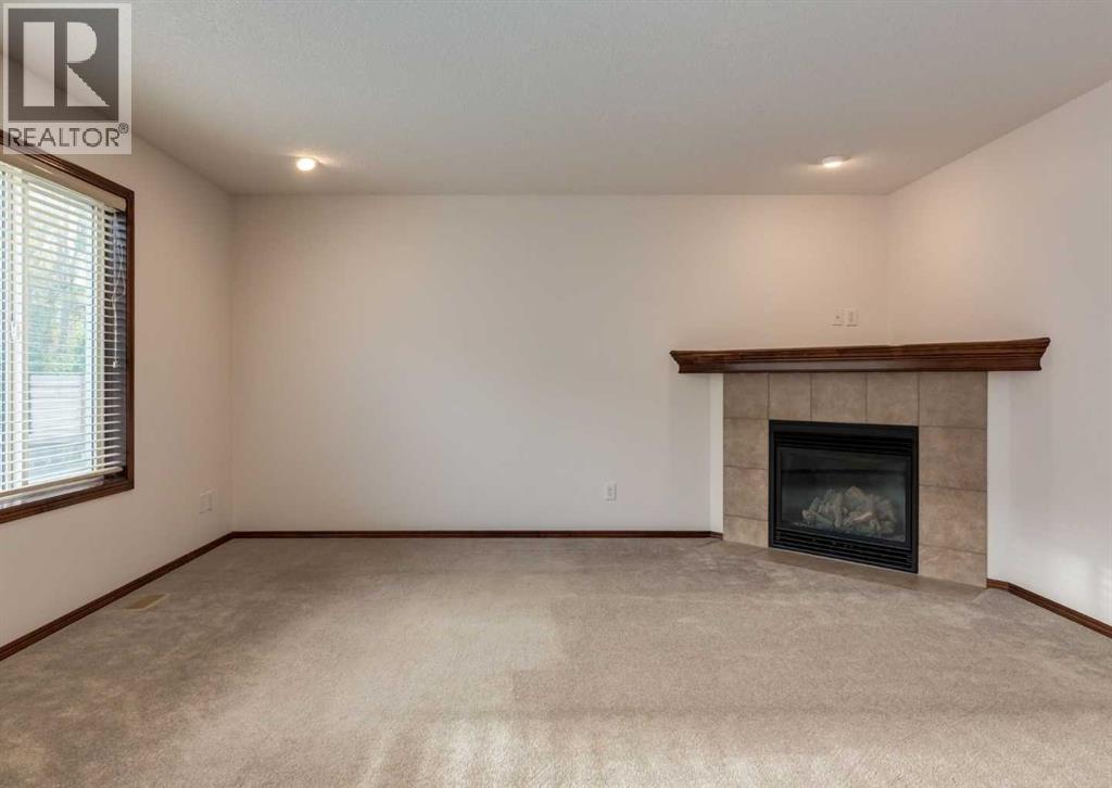 424 Hidden Creek Boulevard Nw, Calgary, Alberta  T3K 6J1 - Photo 8 - A2350920