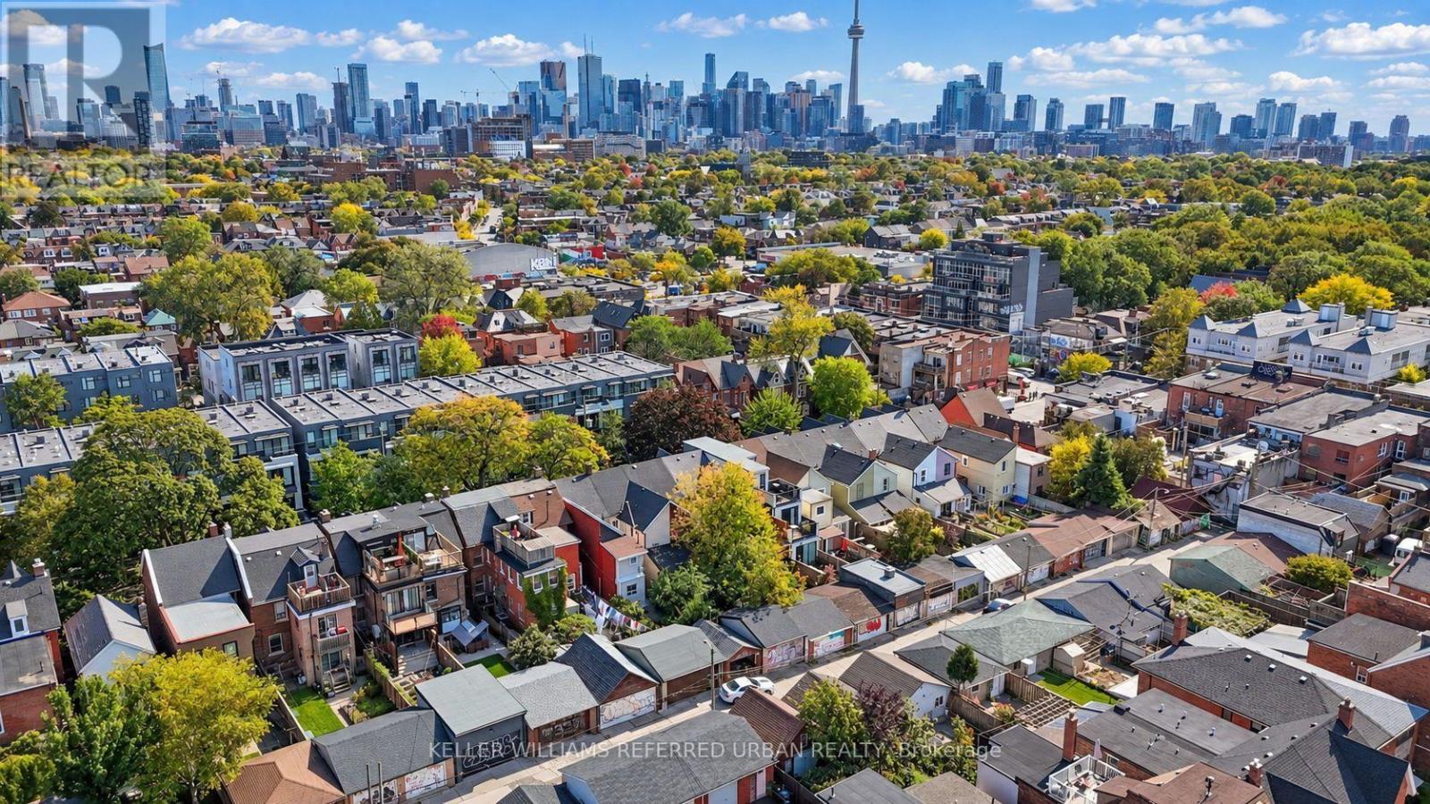 266 Roxton Road, Toronto, Ontario  M6G 3P9 - Photo 24 - C13872266