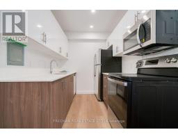 9 - 2707 YONGE STREET, Toronto, Ontario