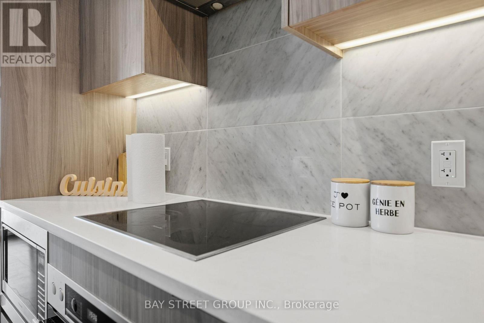 911 - 85 Mcmahon Drive, Toronto, Ontario  M2K 0H1 - Photo 16 - C13872270