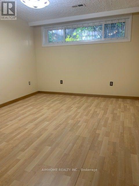 Lower L - 145 Homewood Avenue, Toronto (Newtonbrook West), Ontario  M2M 1K4 - Photo 10 - C13872304