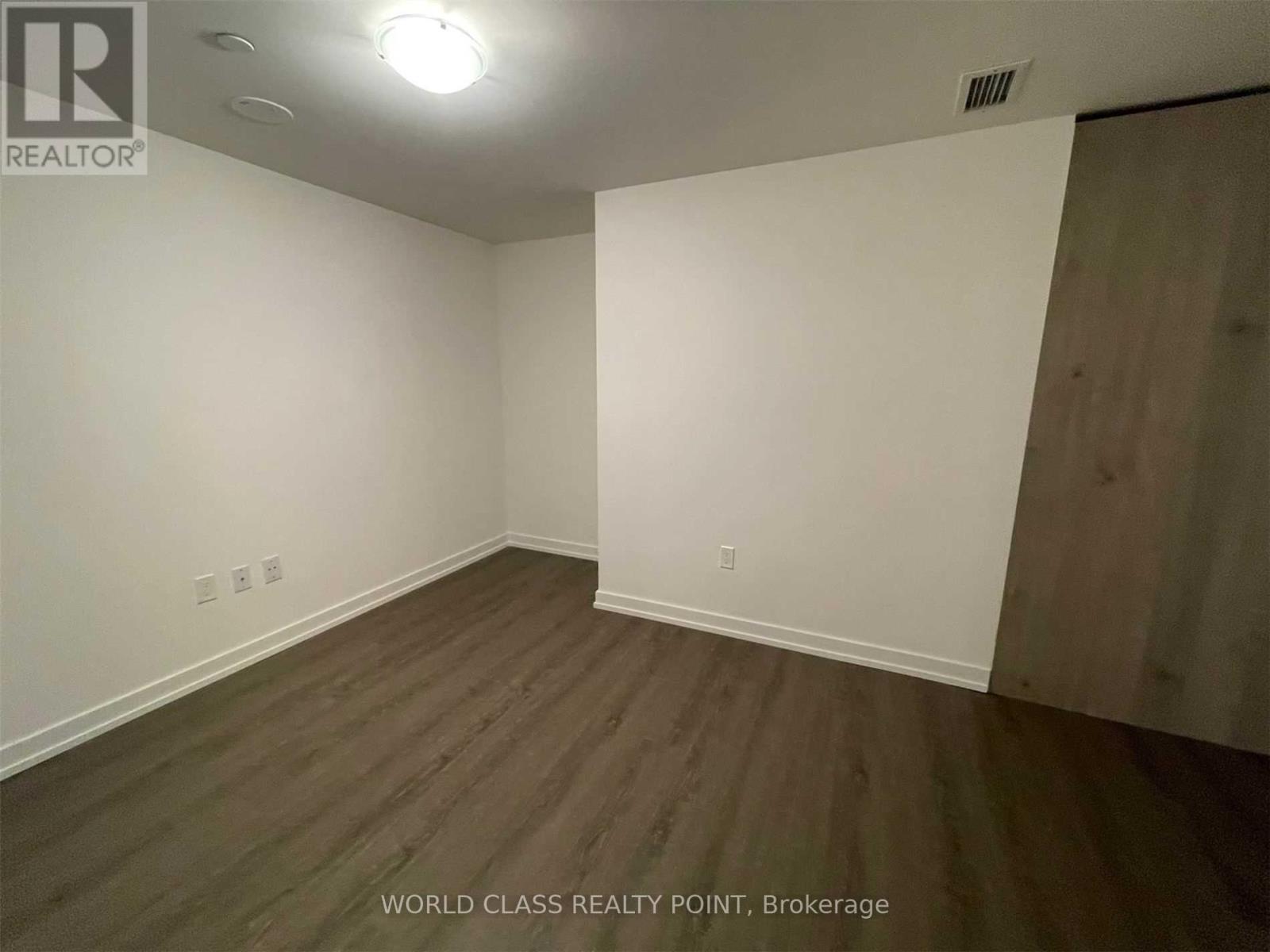 303 - 1 Yorkville Avenue, Toronto, Ontario  M4W 0B1 - Photo 8 - C13872414