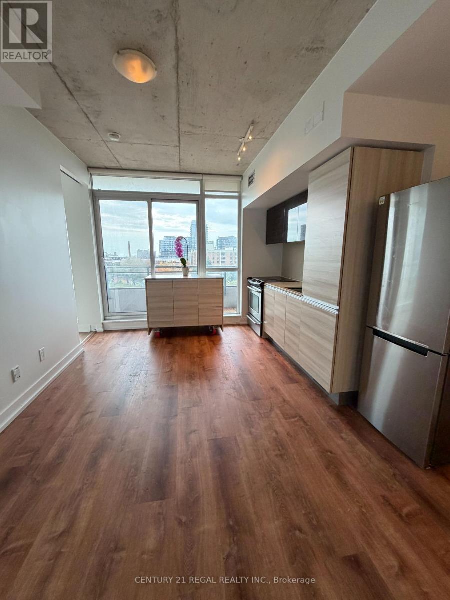 705 - 20 Minowan Miikan Lane, Toronto, Ontario  M6J 1M4 - Photo 5 - C13872448