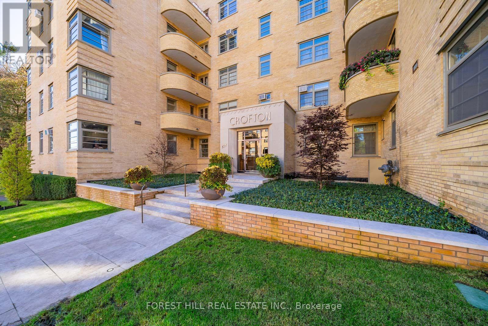 301 - 717 Eglinton Avenue W, Toronto, Ontario  M5N 1C9 - Photo 1 - C13872466