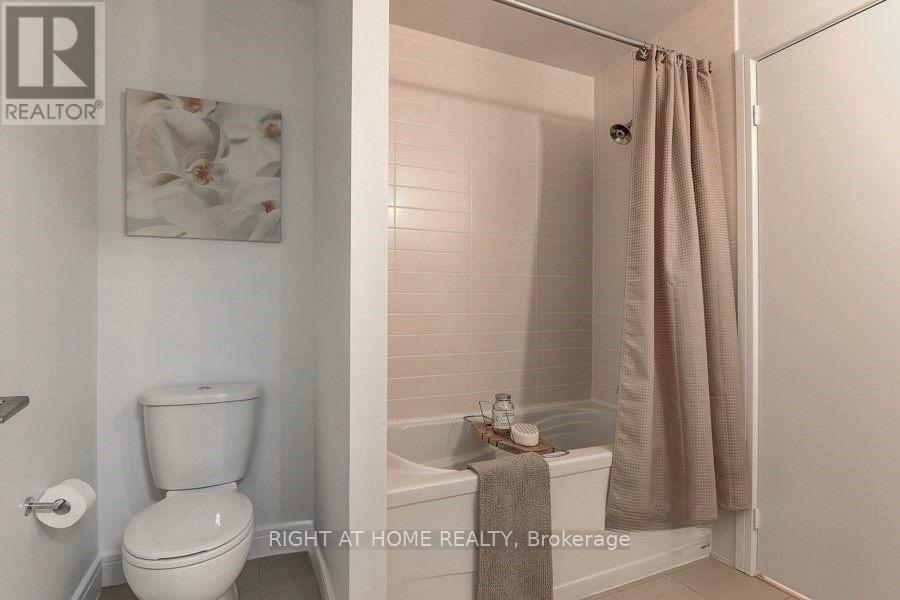 S 828 - 112 George Street, Toronto, Ontario  M5A 2M5 - Photo 26 - C13872504