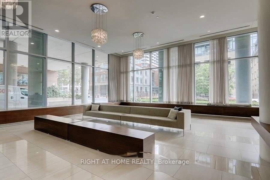 S 828 - 112 George Street, Toronto, Ontario  M5A 2M5 - Photo 5 - C13872504