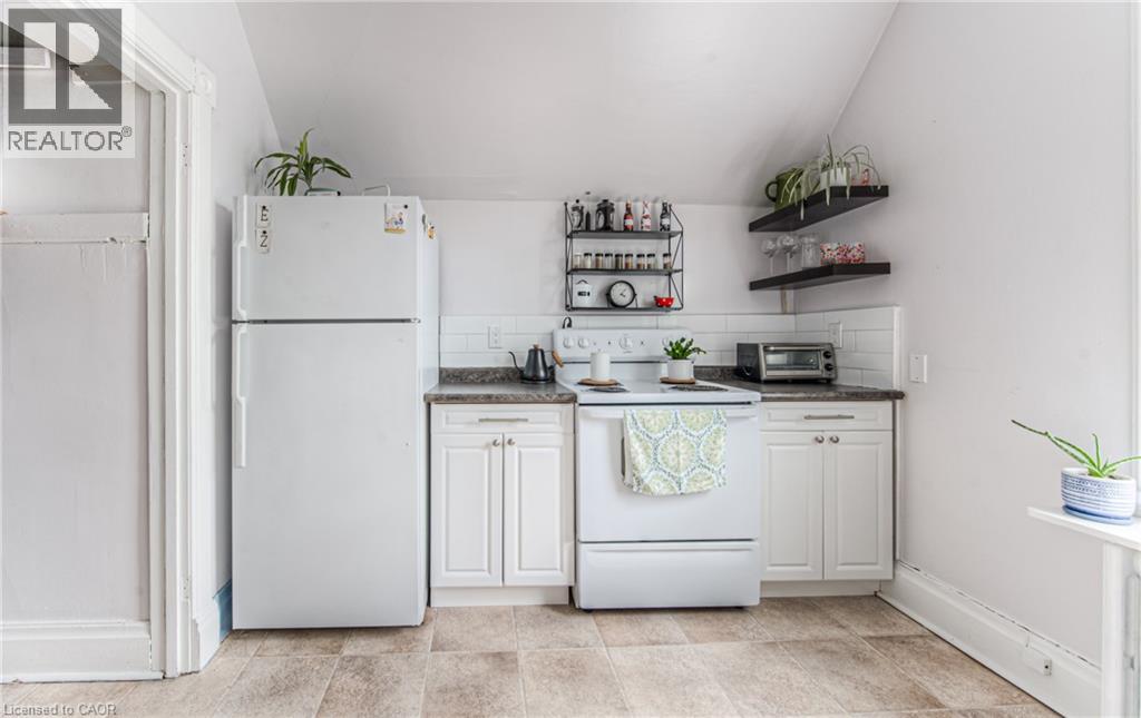 404 Duke Street W Unit# Upper, Kitchener, Ontario  N2H 3Y5 - Photo 6 - 40869530