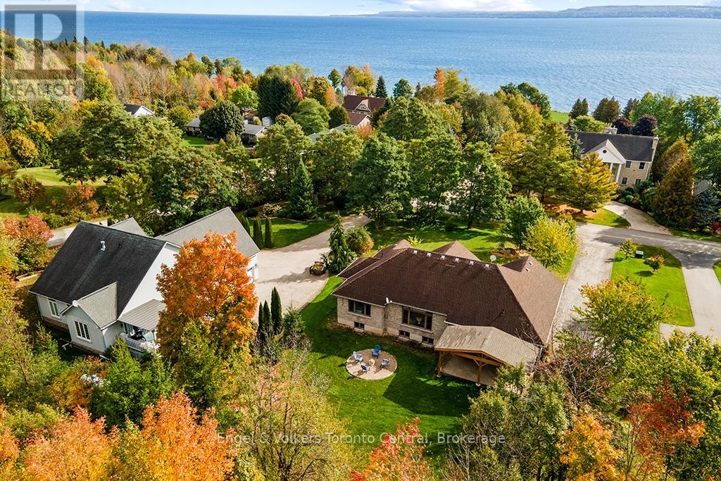184 Sutacriti Street, Georgian Bluffs, Ontario  N0H 1S0 - Photo 2 - X13872234