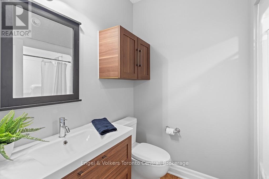 184 Sutacriti Street, Georgian Bluffs, Ontario  N0H 1S0 - Photo 26 - X13872234