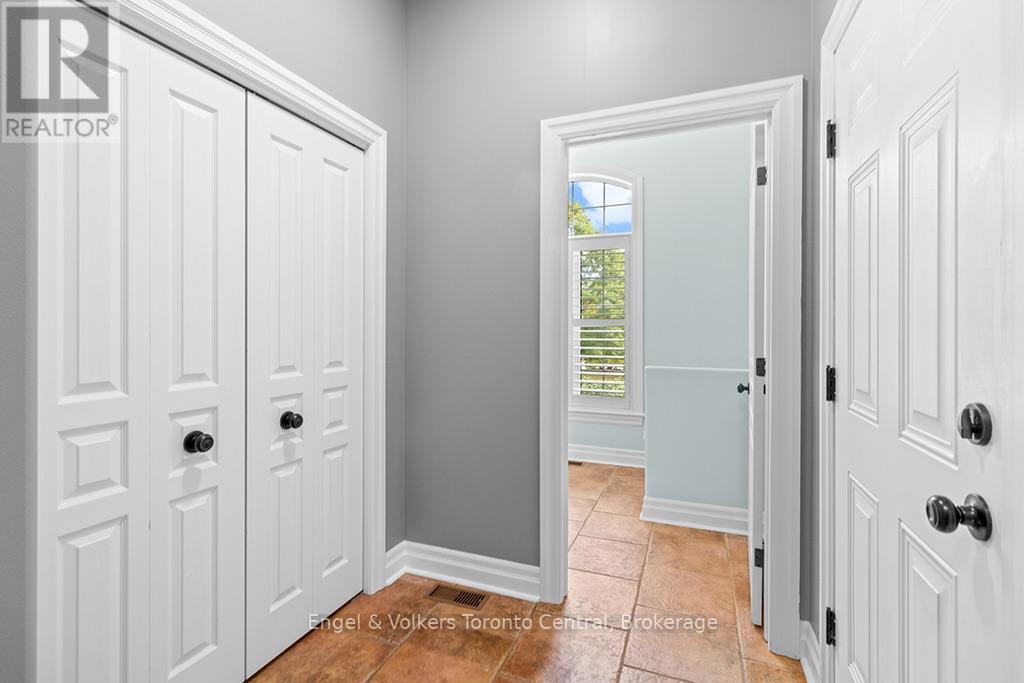 184 Sutacriti Street, Georgian Bluffs, Ontario  N0H 1S0 - Photo 27 - X13872234