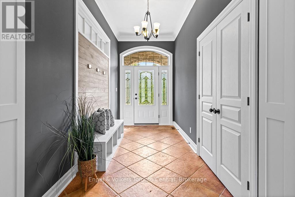 184 Sutacriti Street, Georgian Bluffs, Ontario  N0H 1S0 - Photo 6 - X13872234
