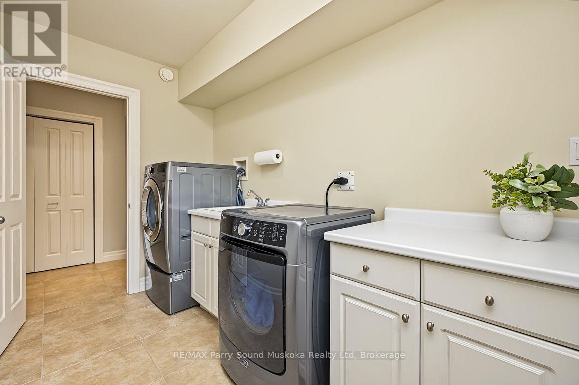 8 Ansley Street, Parry Sound, Ontario P2A 1L6 - Photo 36 - X13872418