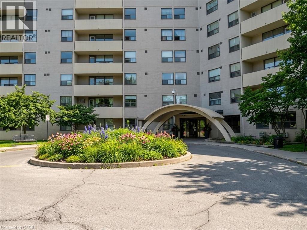 700 DYNES Road Unit# 209