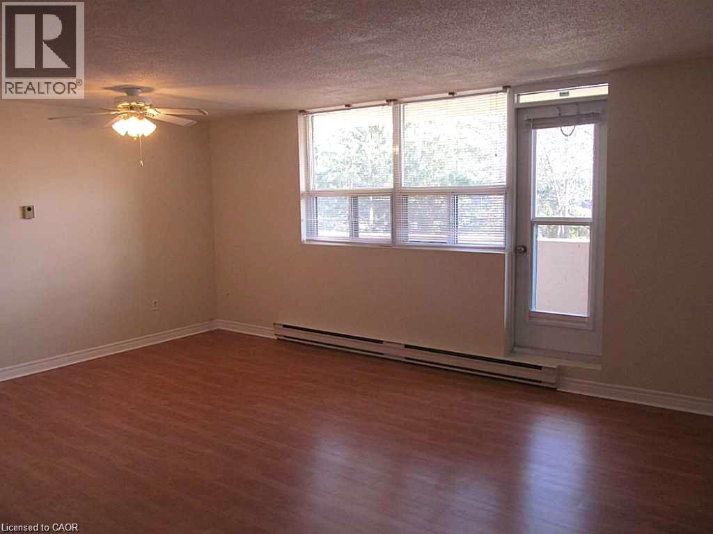 700 Dynes Road Unit# 209, Burlington, Ontario  L7N 3M2 - Photo 11 - 40866112