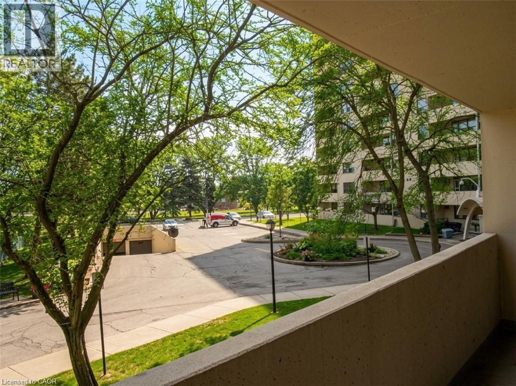 700 Dynes Road Unit# 209, Burlington, Ontario  L7N 3M2 - Photo 12 - 40866112