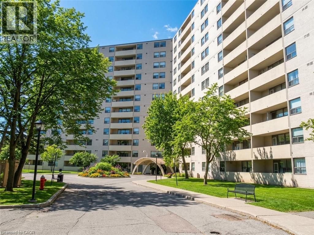 700 Dynes Road Unit# 209, Burlington, Ontario  L7N 3M2 - Photo 2 - 40866112