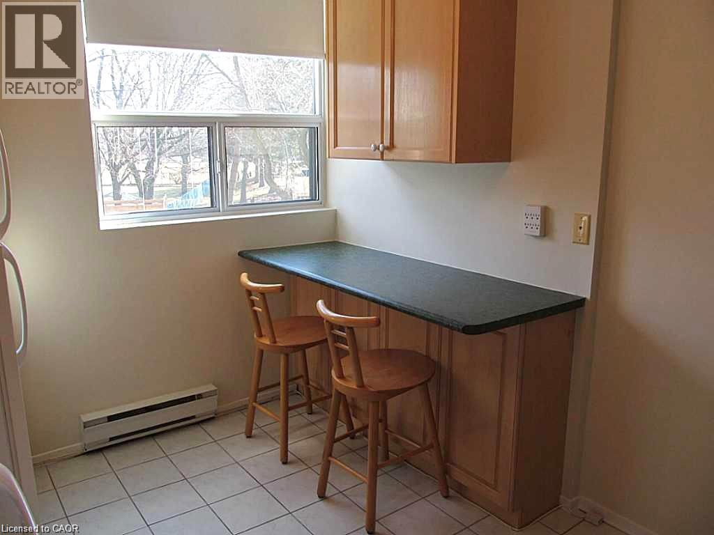700 Dynes Road Unit# 209, Burlington, Ontario  L7N 3M2 - Photo 6 - 40866112