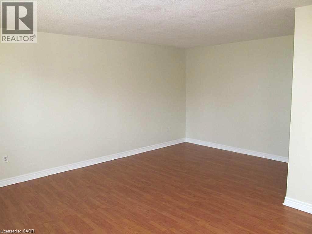 700 Dynes Road Unit# 209, Burlington, Ontario  L7N 3M2 - Photo 8 - 40866112