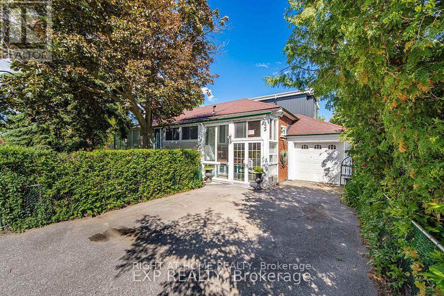 MAIN FLOOR - 43 RIDGEMOOR AVENUE