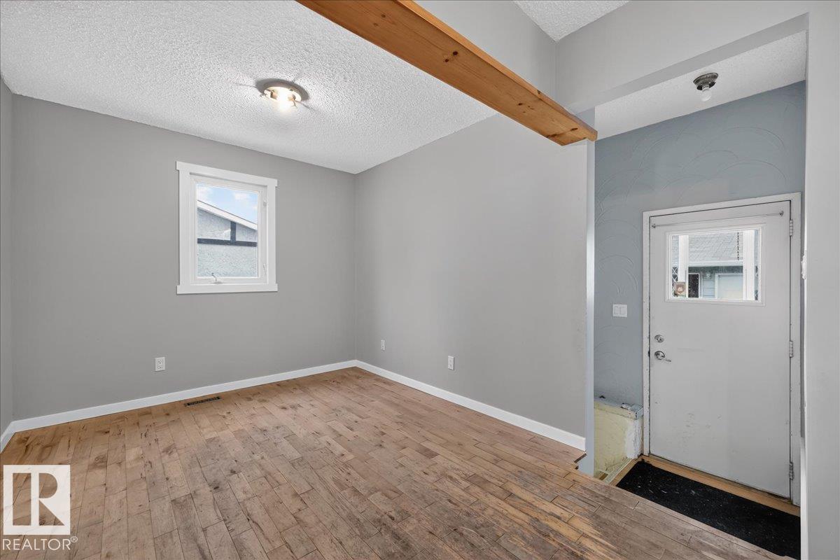 4709 45 ST