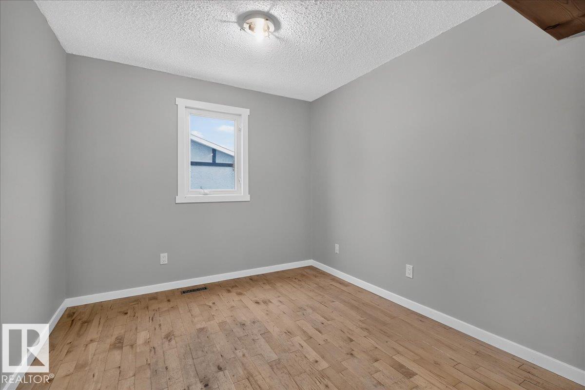 4709 45 ST