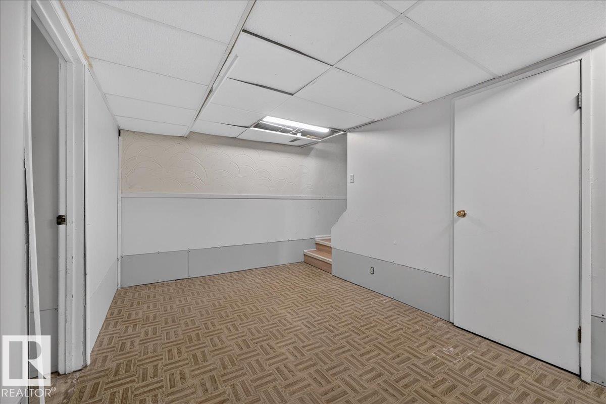 4709 45 ST