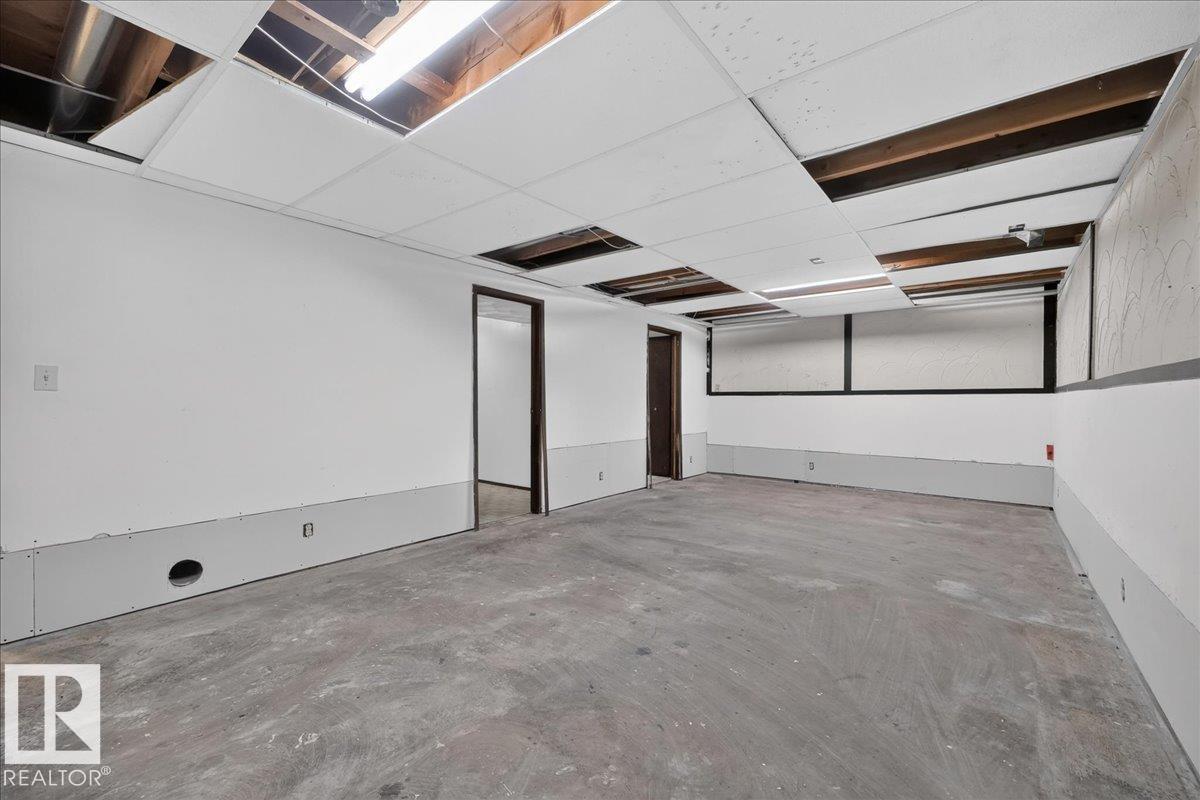 4709 45 ST