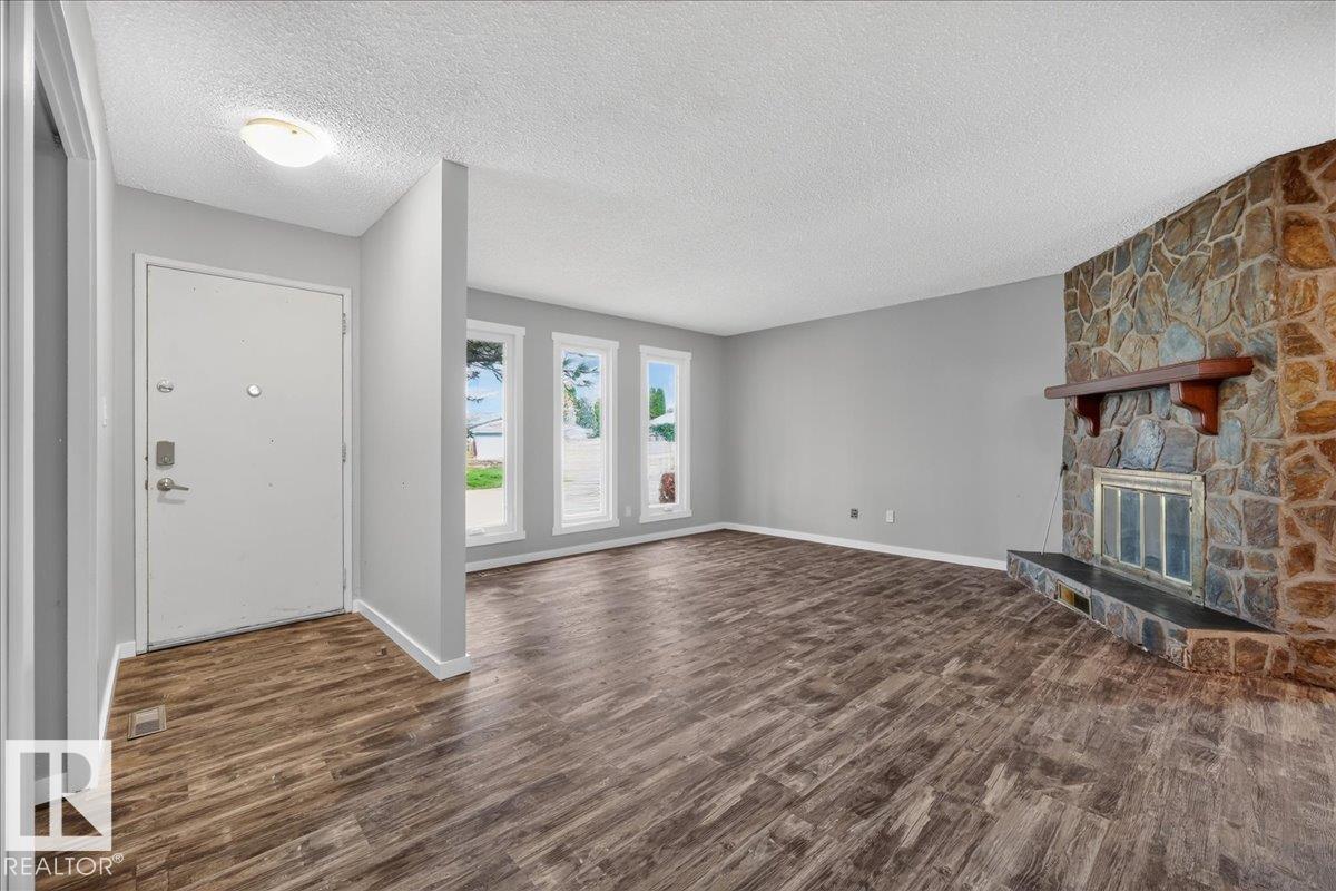 4709 45 ST