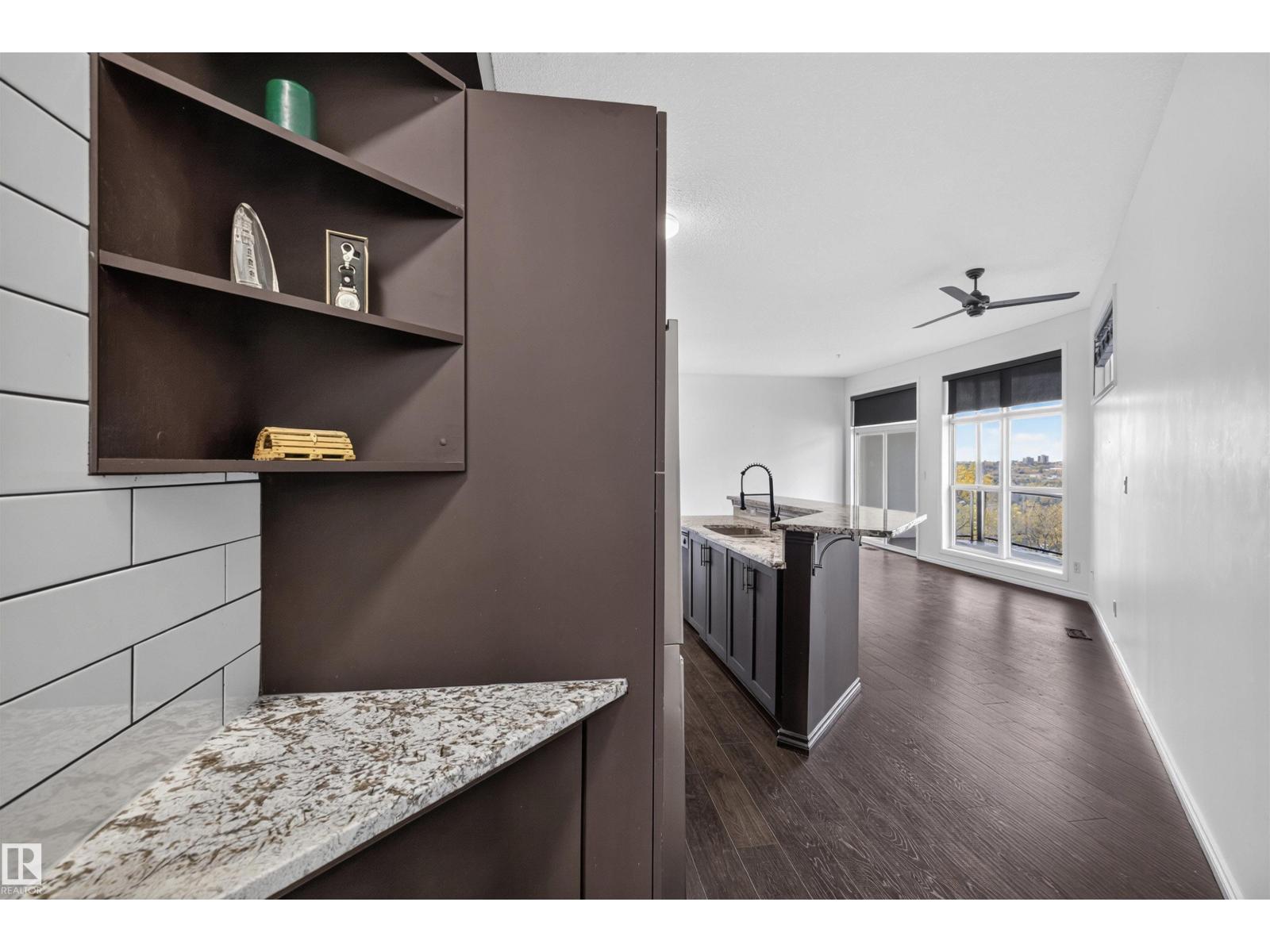 #412 9503 101 AV NW
