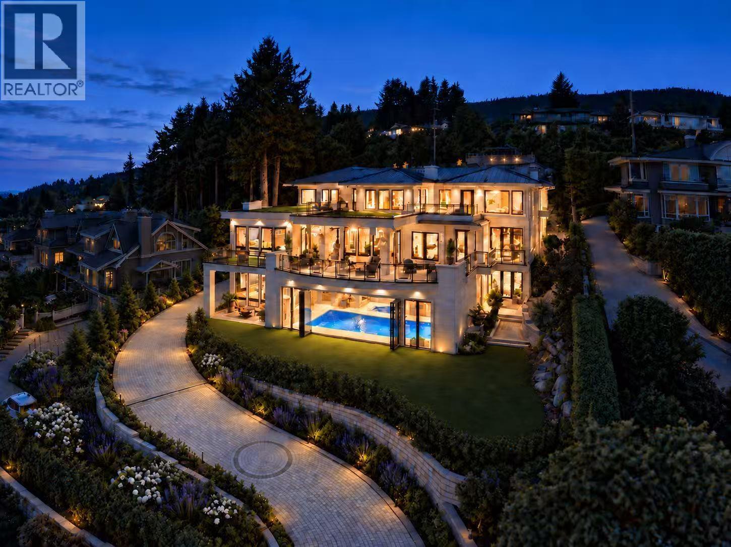 835 FARMLEIGH ROAD, West Vancouver, British Columbia