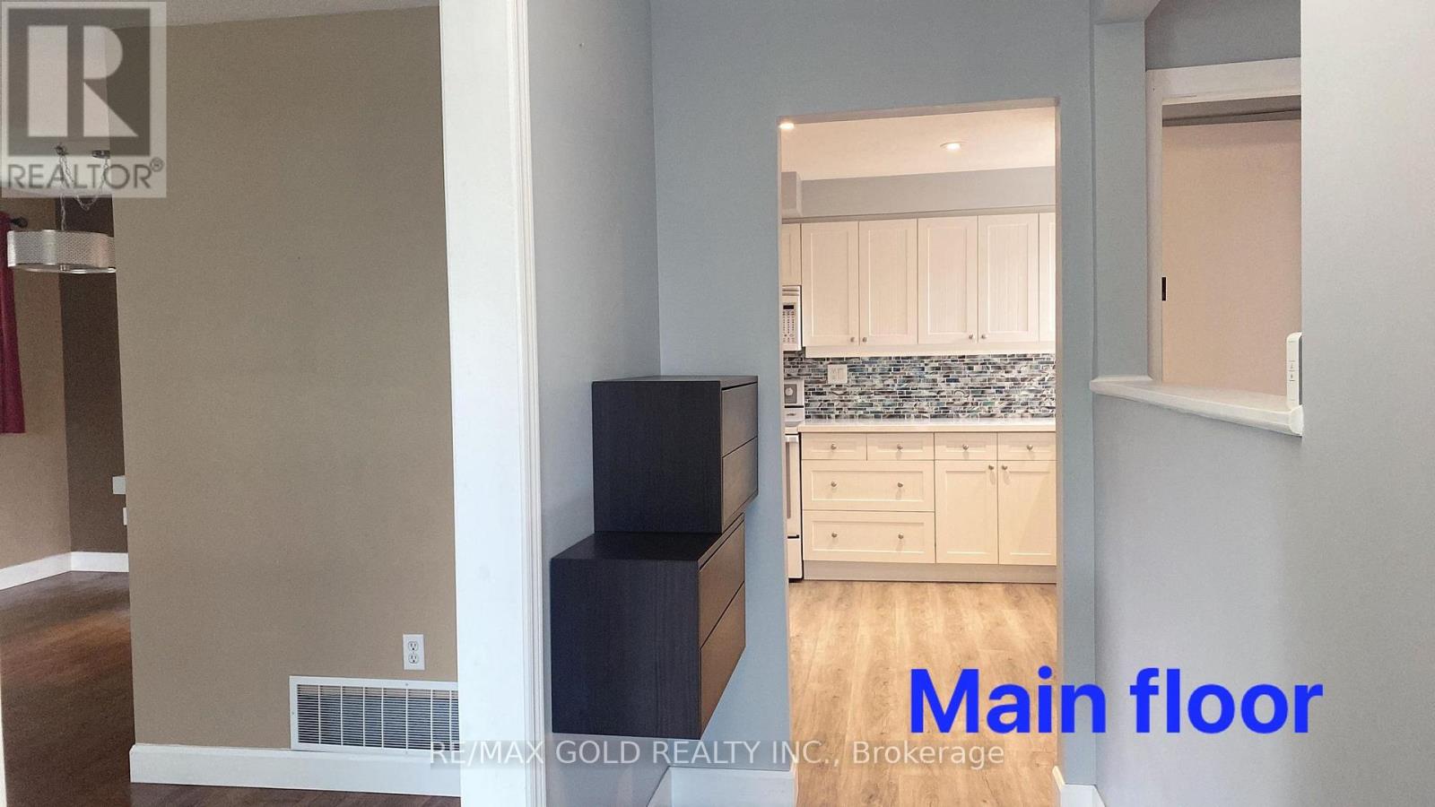 54 Alexander Street, New Tecumseth, Ontario  L0G 1W0 - Photo 6 - N13872242