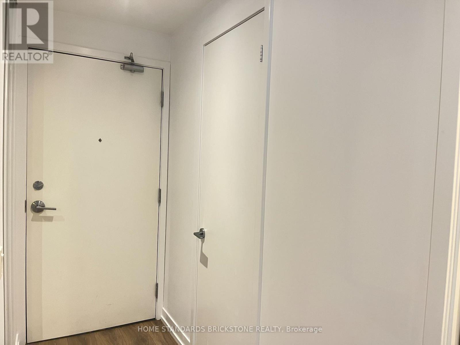 2605 - 898 Portage Parkway, Vaughan, Ontario  L4K 0J6 - Photo 3 - N13872252