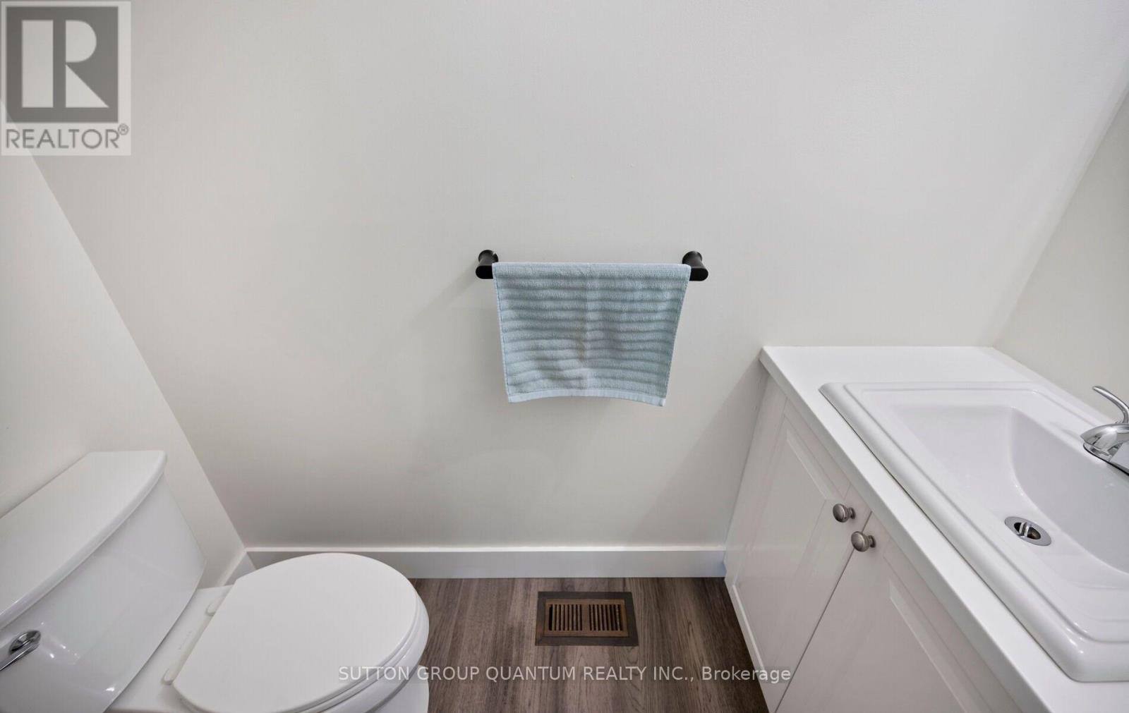 4071 Wheelwright Crescent, Mississauga, Ontario  L5L 2X3 - Photo 17 - W13872342