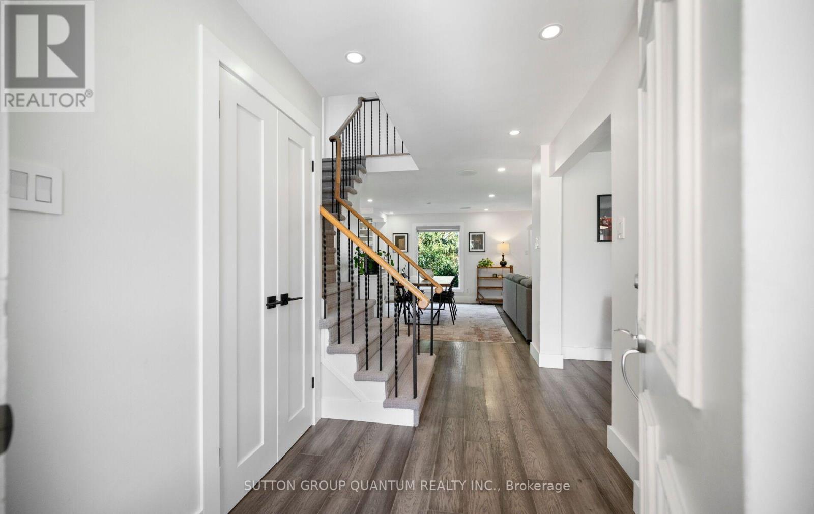 4071 Wheelwright Crescent, Mississauga, Ontario  L5L 2X3 - Photo 4 - W13872342