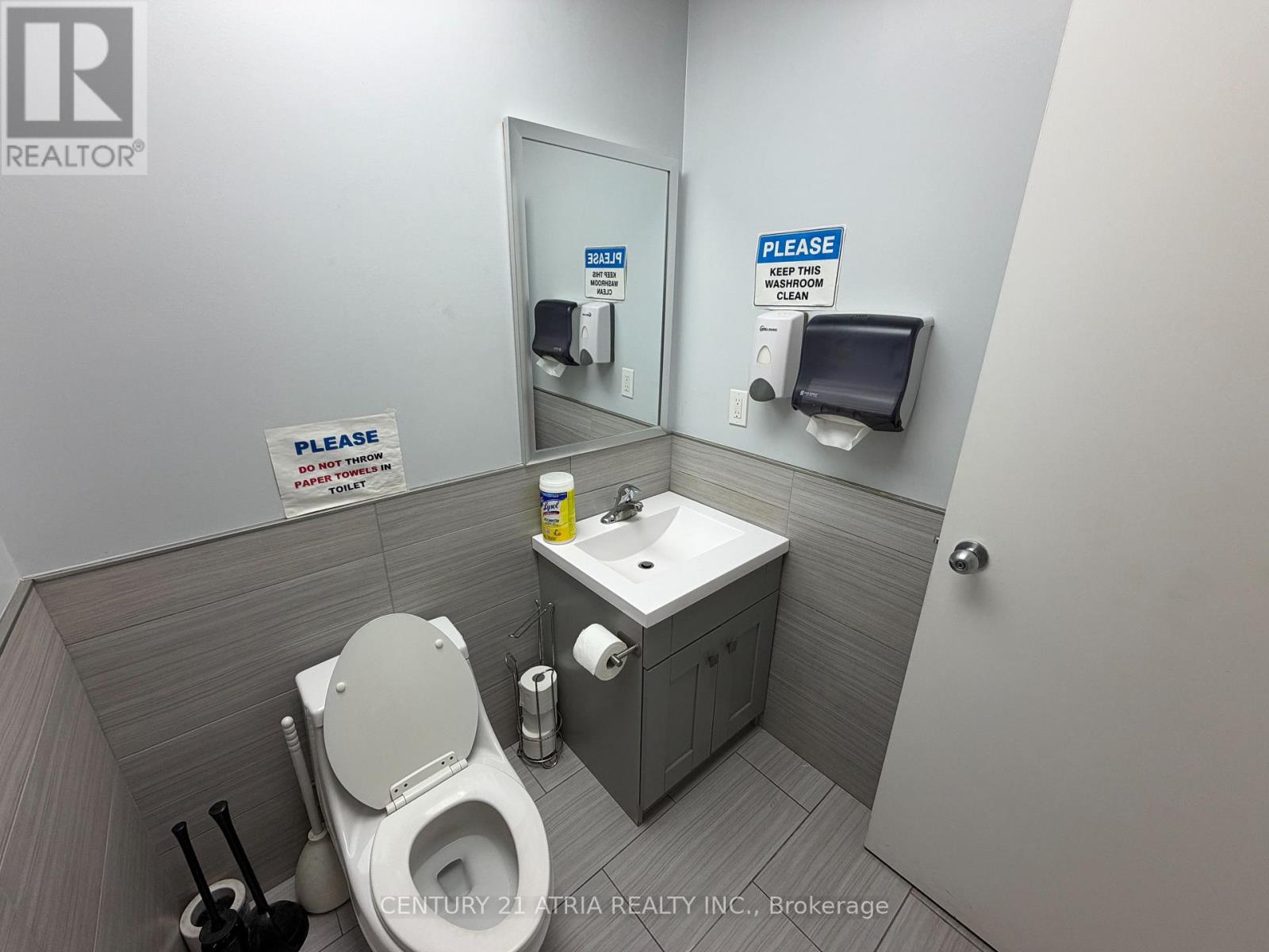 14 - 755 Queensway, Mississauga, Ontario  L4Y 4C6 - Photo 15 - W13872374
