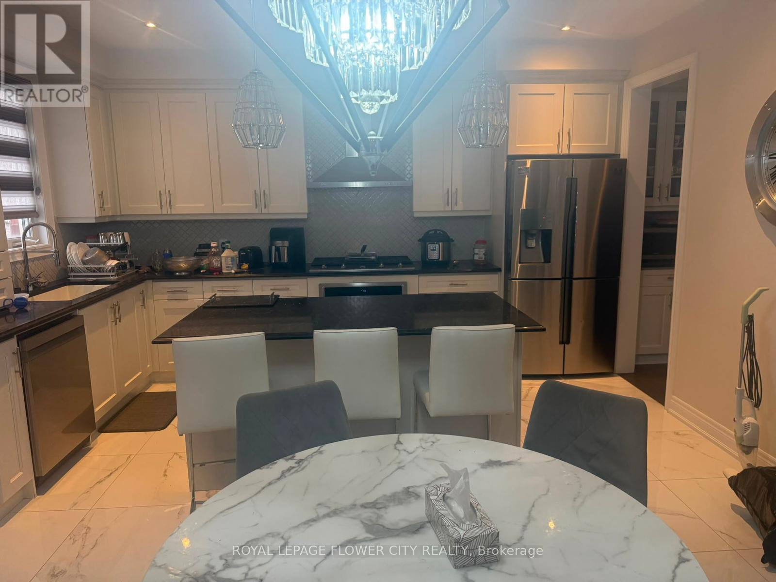 40 Seymour Road, Brampton, Ontario  L6R 4A6 - Photo 18 - W13872434