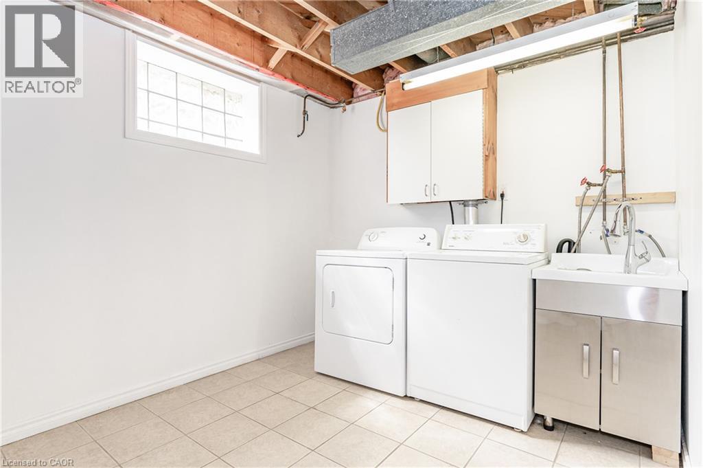 388 Appleby Line, Burlington, Ontario  L7L 2X8 - Photo 26 - 40869550