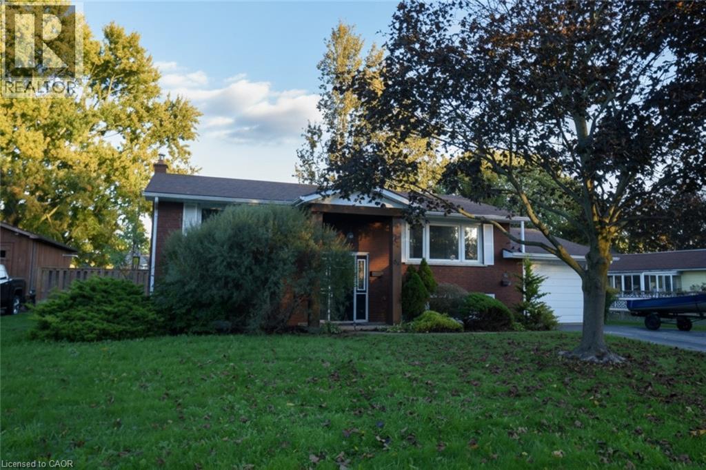 23 Brelus Drive, Dunnville, Ontario  N1A 2S1 - Photo 2 - 40865377