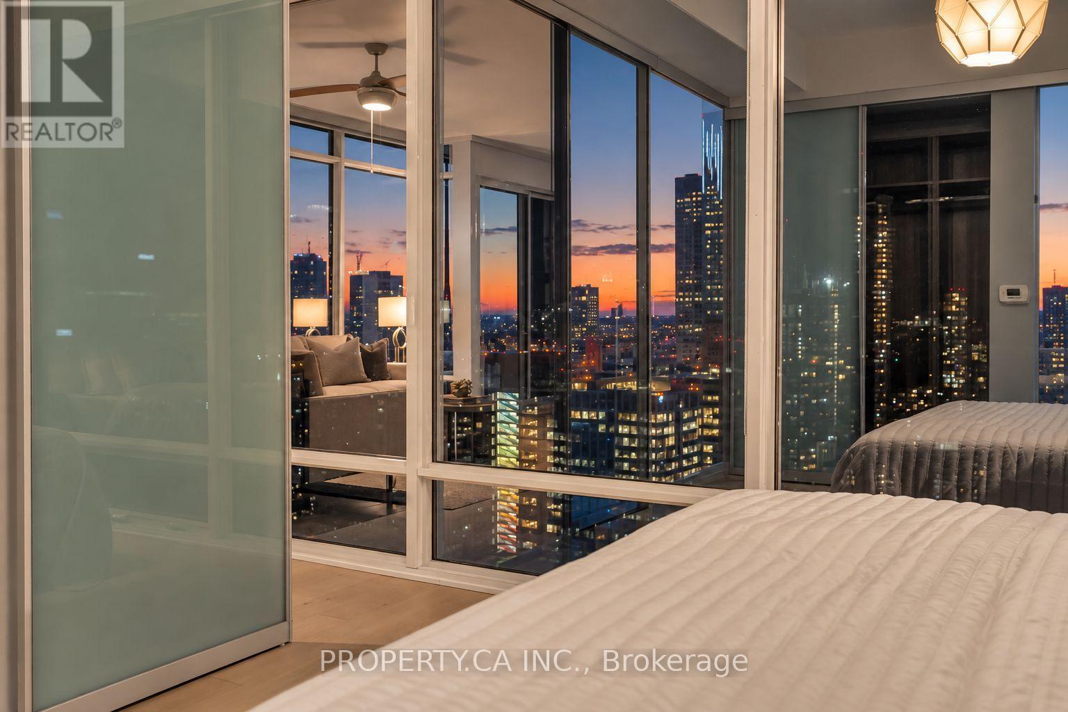 3002 - 488 University Avenue, Toronto, Ontario  M5G 0C1 - Photo 19 - C13864532