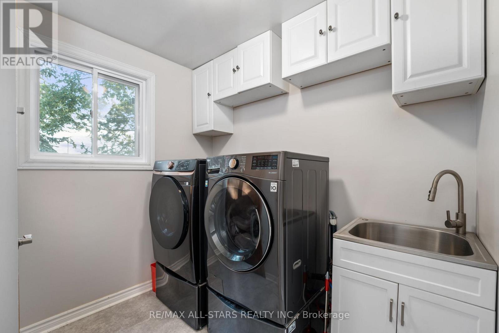 222 Biscayne Boulevard, Georgina, Ontario  L4P 3L8 - Photo 17 - N13863962