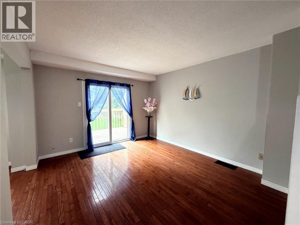 195 Ferguson Drive Unit# 6, Woodstock, Ontario  N4V 1A4 - Photo 8 - 40868353